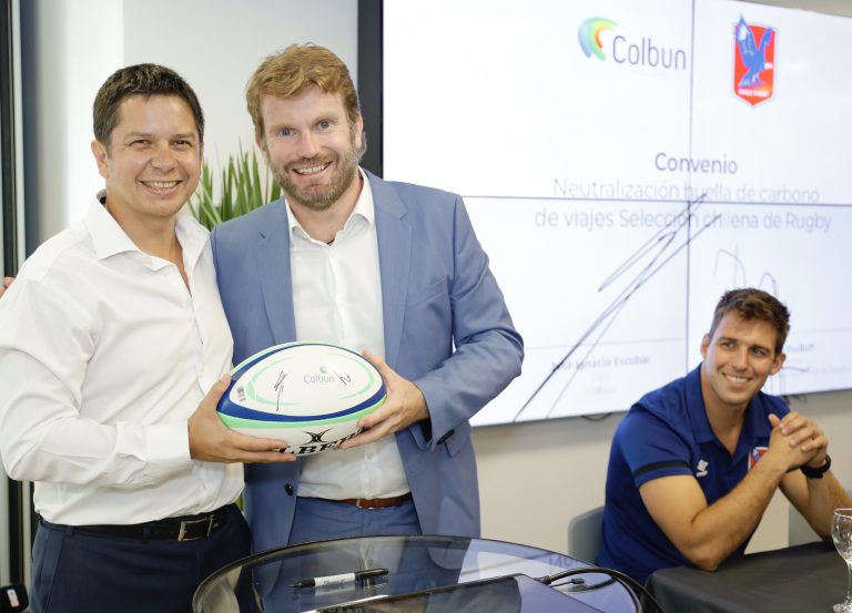 Colbún ofrecerá carbono neutralidad a los viajes de «Los Cóndores» al Mundial de Rugby Francia 2023