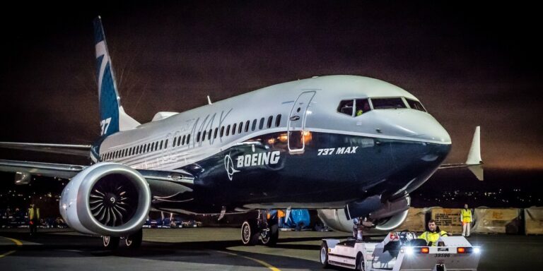 Boeing presenta informe de sostenibilidad y promete aviones con combustibles 100% verdes