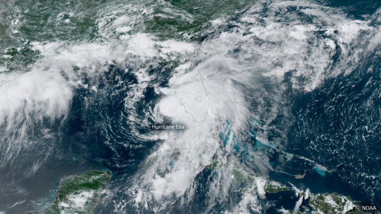 NOAA: “La temporada de huracanes en el Atlántico no muestra signos de desaceleración”