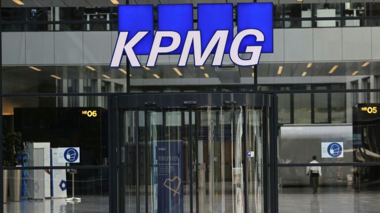 KPMG invertirá más de $ 1,5 mil millones para impulsar las soluciones ESG