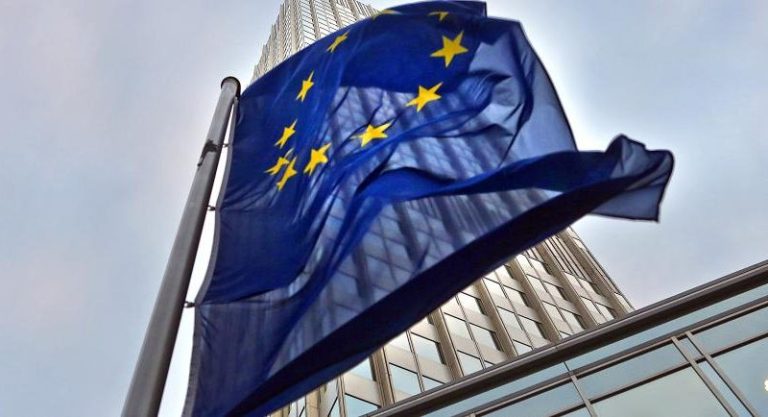 La UE lanza la mayor emisión de bonos verdes del mundo hasta la fecha
