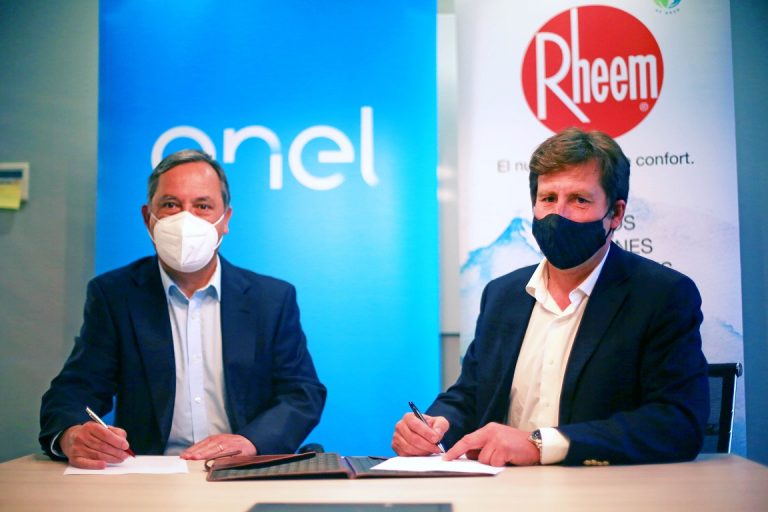 Enel y Rheem suscriben acuerdo PPA de energía eléctrica 100% limpia