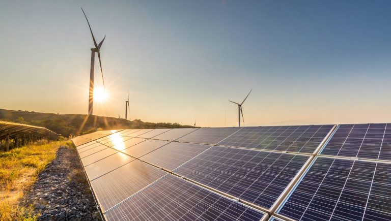 AIE: “Las energías renovables tienen otro año de crecimiento récord”