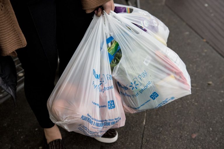 Fabricantes de bolsas de plástico de Estados Unidos superan objetivos de sostenibilidad