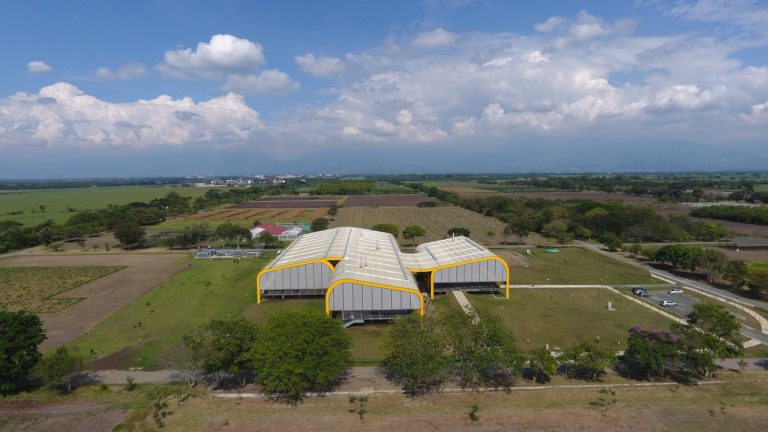 Colombia inaugura proyecto “Semillas del futuro” para proteger al sector agrícola del cambio climático