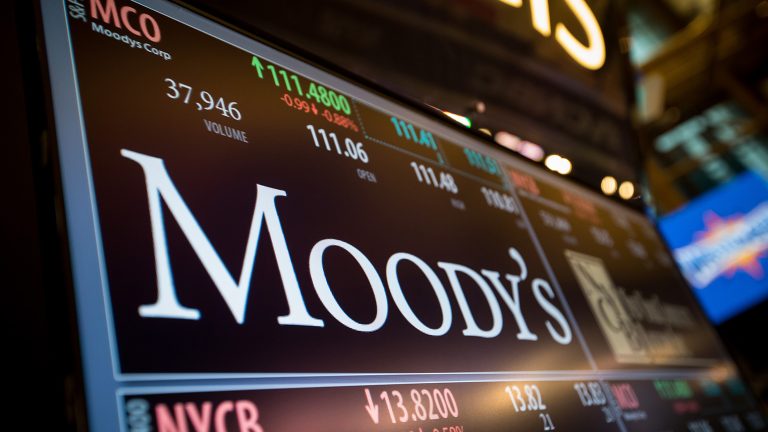 Moody’s integra criterios ESG en las calificaciones crediticias de aerolíneas, restaurantes y empresas de juego