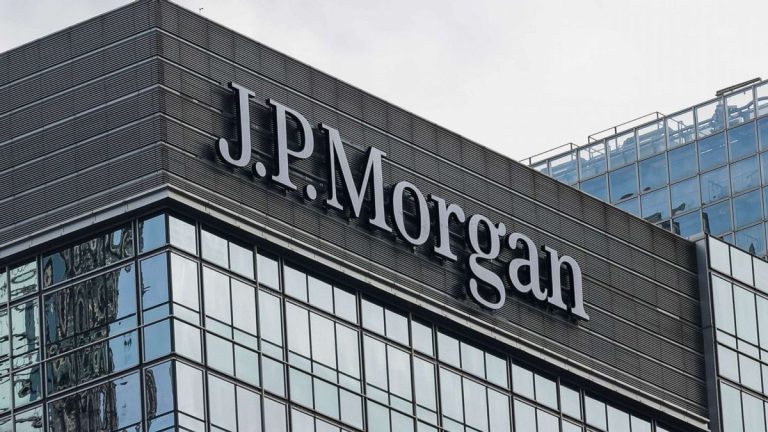 J.P. Morgan incrementa su actividad de financiación sostenible a 285.000 millones de dólares