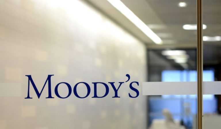 Moody’s incluye a empresas minoristas, de la confección y la construcción en sus puntuaciones de impacto crediticio ESG