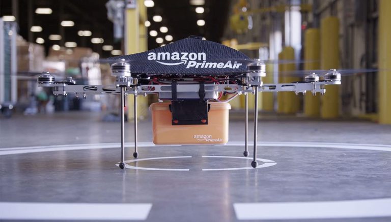 Amazon comenzará a realizar entregas con drones este año