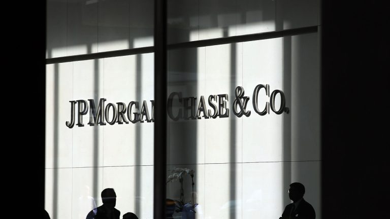 J.P. Morgan abre una nueva plataforma digital ESG para inversores