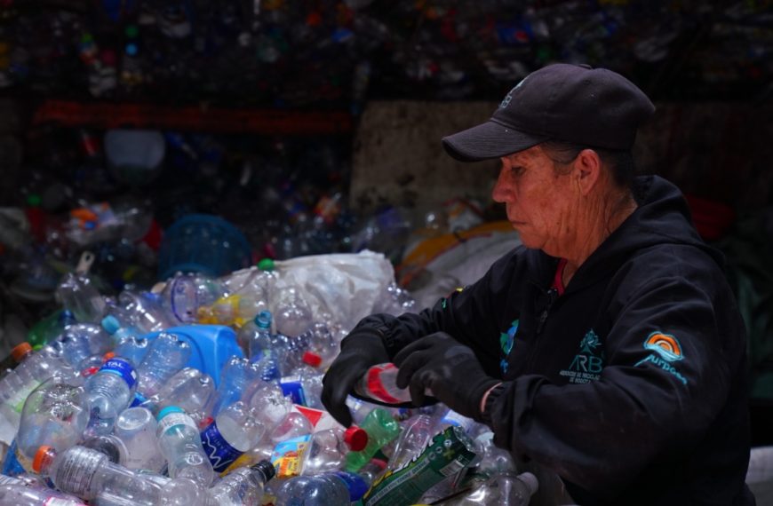 Colombia revela progresos para disminuir plásticos de un solo uso