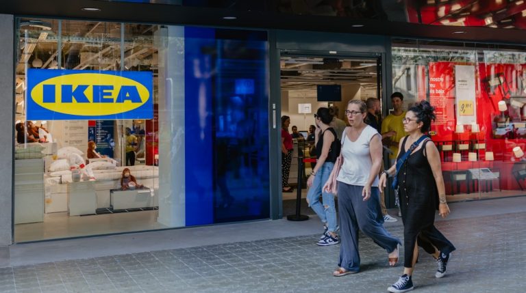 IKEA establece medidas para reducir su huella de carbono