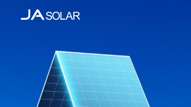 JA Solar lidera iniciativa global para el desarrollo ecológico de empresas industriales y comerciales